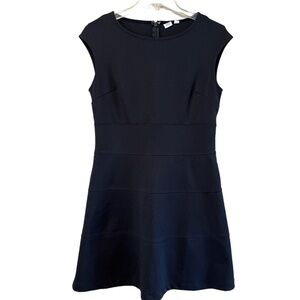 Gap size 8 black sleeveless fitted dress layered look crew neck